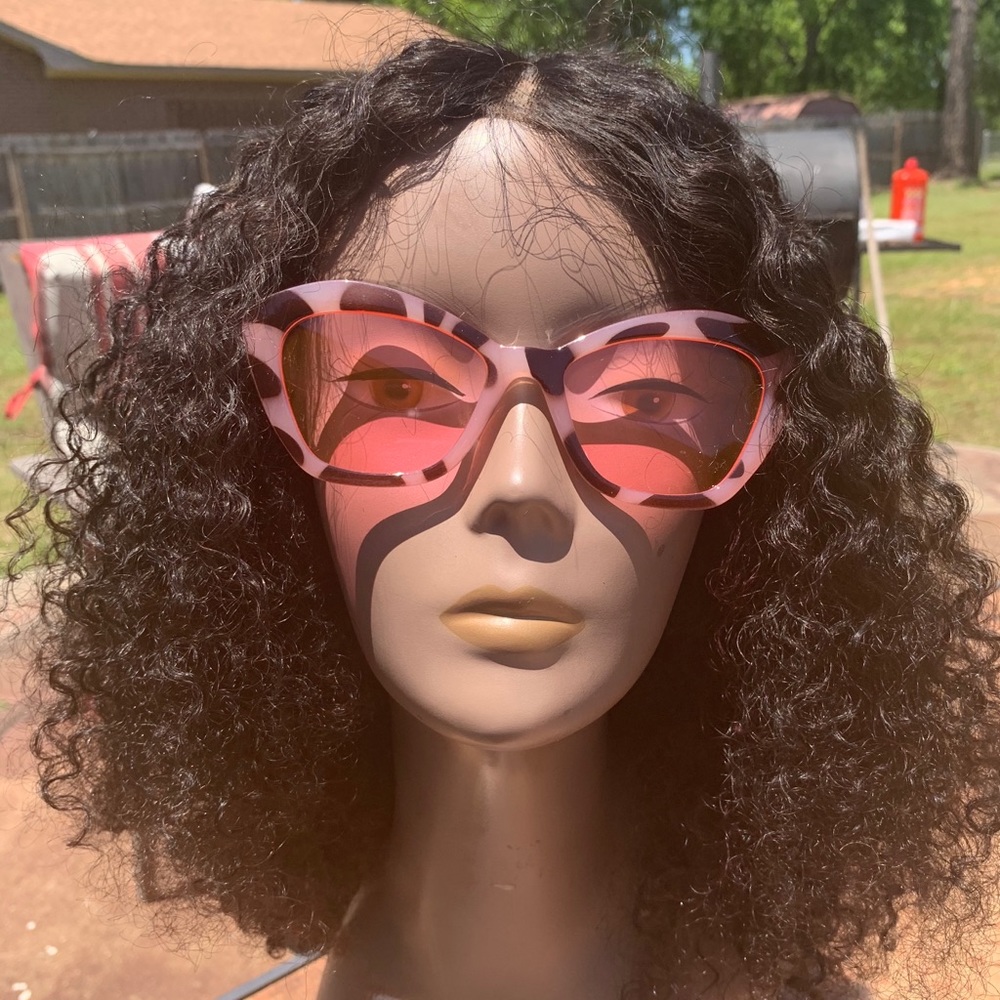 Women’s vintage cat eye glasses